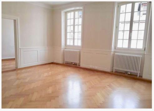 Sion, Valais - Office 4.5 Rooms CHF 2'500.-