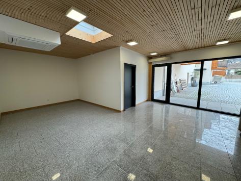 Bramois, Vallese - Commercio 2.0 Stanze 38.00 m2 CHF 1'200.- / mese
