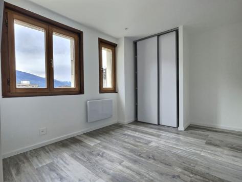 Sierre, Valais - Attica 3.5 Rooms 76.00 m2 CHF 420'000.-