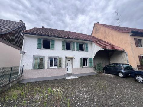 Alle, Jura - House 6.0 Rooms 300.00 m2 CHF 320'000.-