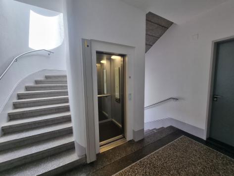 Porrentruy, Jura - Office 9.0 Rooms 207.00 m2 CHF 3'500.-