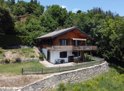 Arbaz, Valais - Chalet 3.5 Rooms 102.00 m2 CHF 855'000.-