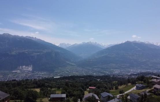 Arbaz, Valais - Chalet 3.5 Rooms 102.00 m2 CHF 855'000.-