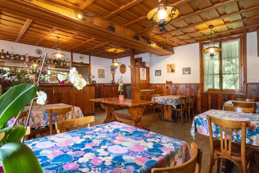 Bex, Vaud - Restaurant  295.00 m2 CHF 780'000.-