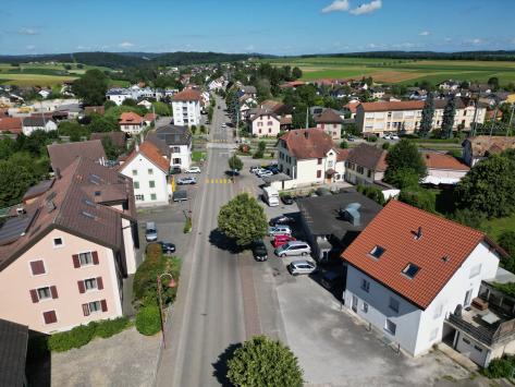 Courgenay, Jura - Immeuble mixte 5.0 pièces 1200.00 m2 CHF 1'550'000.-