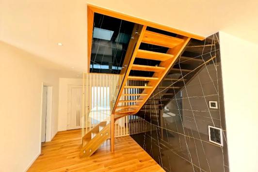 Alle, Giura - Casa 5.5 Stanze 175.00 m2 CHF 875'000.-