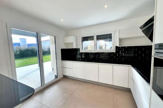 Alle, Giura - Casa 5.5 Stanze 175.00 m2 CHF 875'000.-