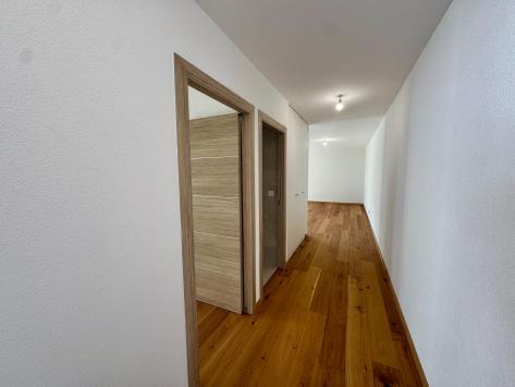 Conthey, Valais - Rez-jardin 2.5 pièces 71.00 m2 CHF 1'700.- / mois