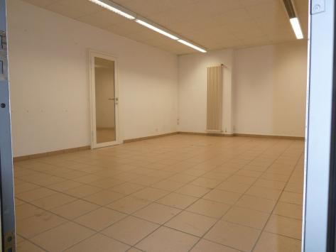 Payerne, Vaud - Commerce 3.0 pièces 94.00 m2 CHF 340'000.-