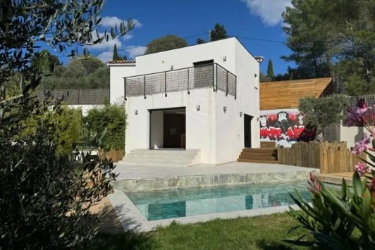 Lorgues, Provence-Alpes-Côte d'Azur - Villa 5.0 pièces 135.00 m2 EUR 620'000.-