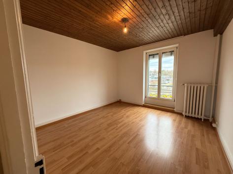 Porrentruy, Giura - Appartamento con terrazza 4.5 Stanze 95.00 m2 CHF 1'450.- / mese