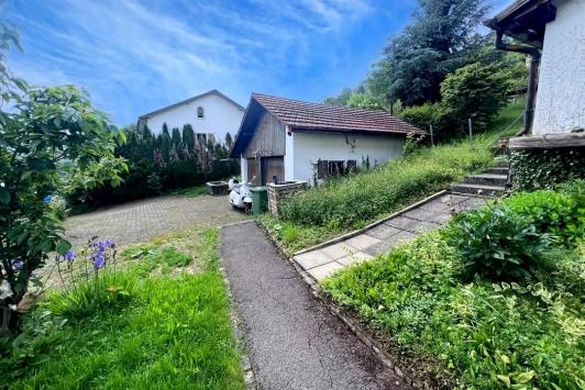 Fontenais, Giura - Casa 6.5 Stanze 180.00 m2 CHF 2'300.- / mese