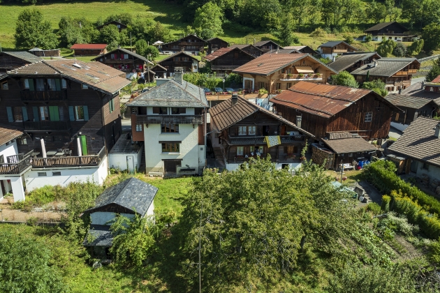 Les Posses-sur-Bex, Vaud - Maison villageoise 6.5 pièces 180.00 m2 CHF 545'000.-