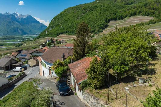 Yvorne, Vaud - Maison villageoise 3.5 pièces 112.67 m2 CHF 625'000.-