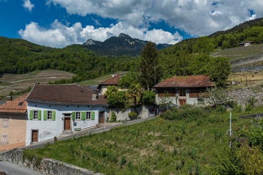 Yvorne, Vaud - Maison villageoise 3.5 pièces 112.67 m2 CHF 625'000.-