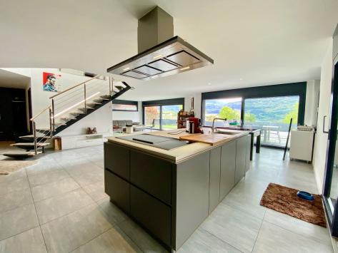 Ormône (Savièse), Valais - Villa 6.5 pièces 232.00 m2 CHF 1'800'000.-