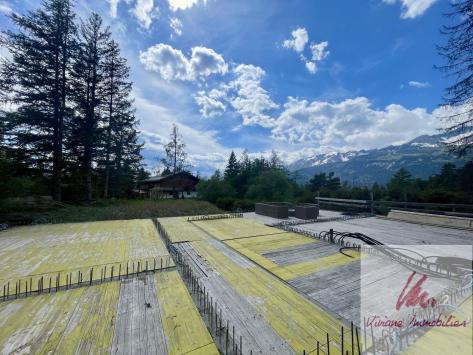 Crans-Montana, Valais - Chalet 8.5 pièces 1417.00 m2 CHF 1'960'000.-