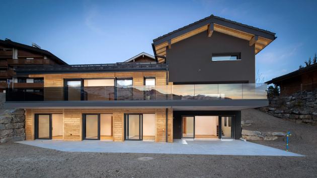 Crans-Montana, Valais - Chalet 5.5 pièces 369.78 m2 CHF 3'800'000.-