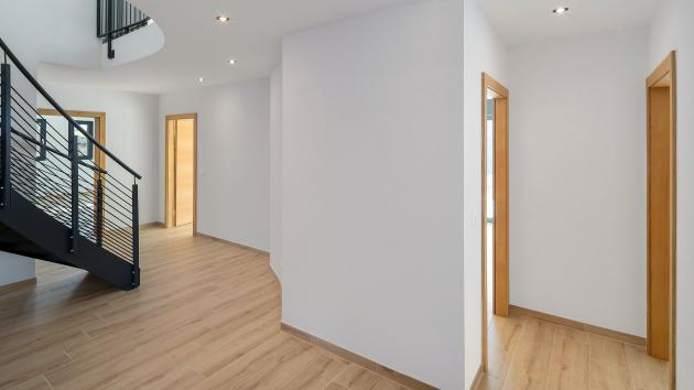 Crans-Montana, Valais - Chalet 5.5 pièces 369.78 m2 CHF 3'800'000.-