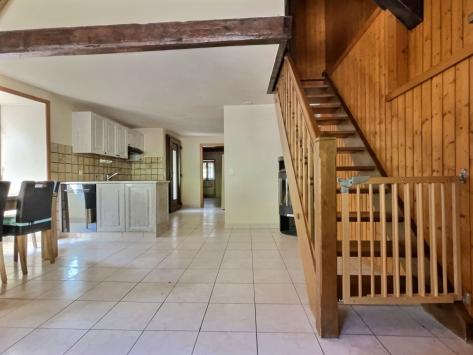 Orsières, Valais - Maison villageoise 8.0 pièces 168.00 m2 CHF 450'000.-