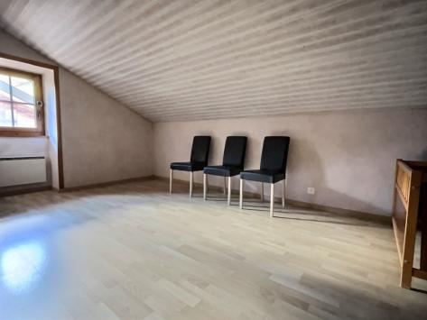 Orsières, Valais - Maison villageoise 8.0 pièces 168.00 m2 CHF 450'000.-