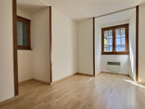 Orsières, Valais - Maison villageoise 8.0 pièces 168.00 m2 CHF 450'000.-