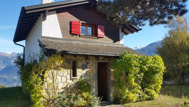 Lens, Valais - Chalet 3.0 pièces 92.00 m2 CHF 1'450.- / mois